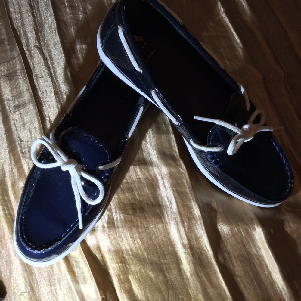 Cole Haan patent deck shoes. NWOT